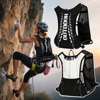 ����� ����